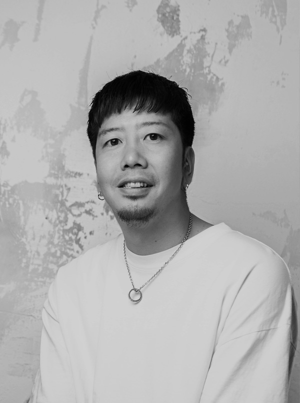 AKIRA OKUBO
