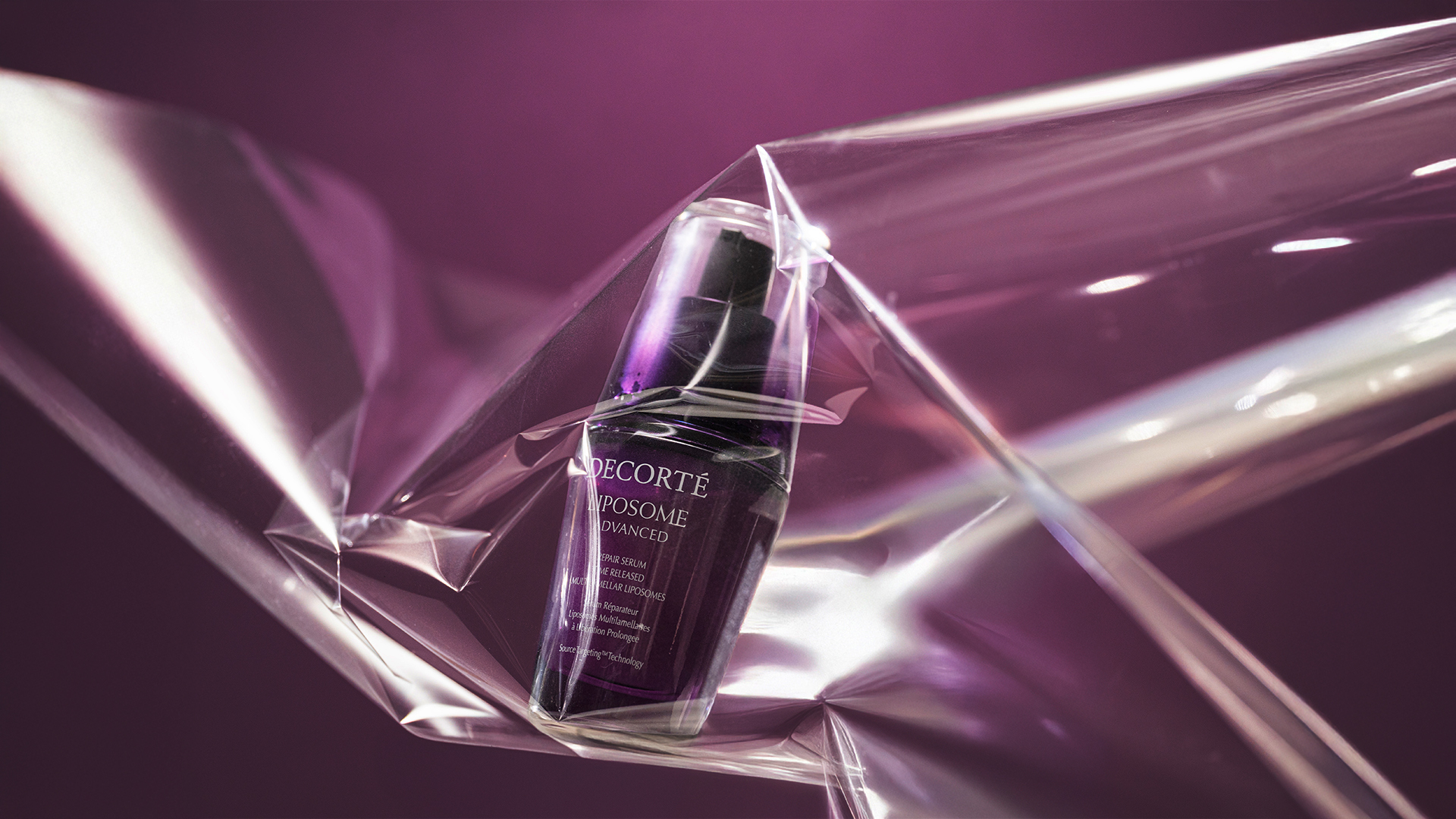 スキンケアコスメのプロダクトビジュアル事例4